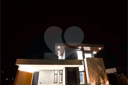 Casa à venda com 3 suítes no condomínio Una, Itu - SP