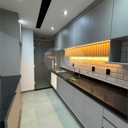 Apartamento à venda com 2 quartos, sendo 1 suíte,  em Vila Hortência, Sorocaba, SP