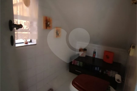 Sobrado à venda com 3 quartos, sendo 1 suíte, em Jaguaré, São Paulo, SP