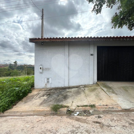 Casa à venda com 2 quartos, sendo 1 suíte,  em Portal dos Pinheiros Iii, Itapetininga, SP