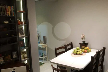 Apartamento à venda com 2 quartos, sendo 1 suíte,  em Santa Claudina, Vinhedo, SP