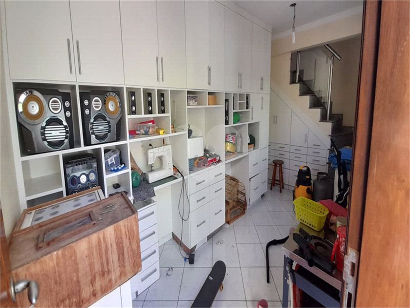 Sobrado à venda com 3 suítes em Vila Romero, São Paulo, SP