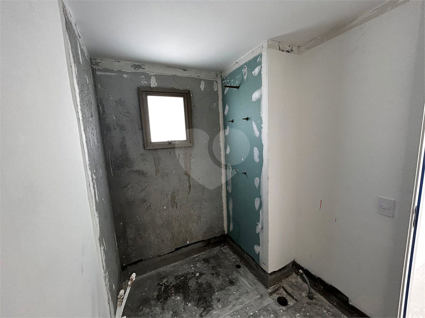 Apartamento à venda com 4 quartos, sendo 2 suítes,  em Vila Clementino, São Paulo, SP