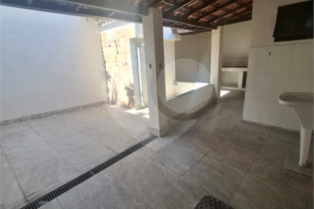 Casa Térrea à venda com 2 quartos, sendo 1 suíte, em Campo Grande, Rio de Janeiro, RJ