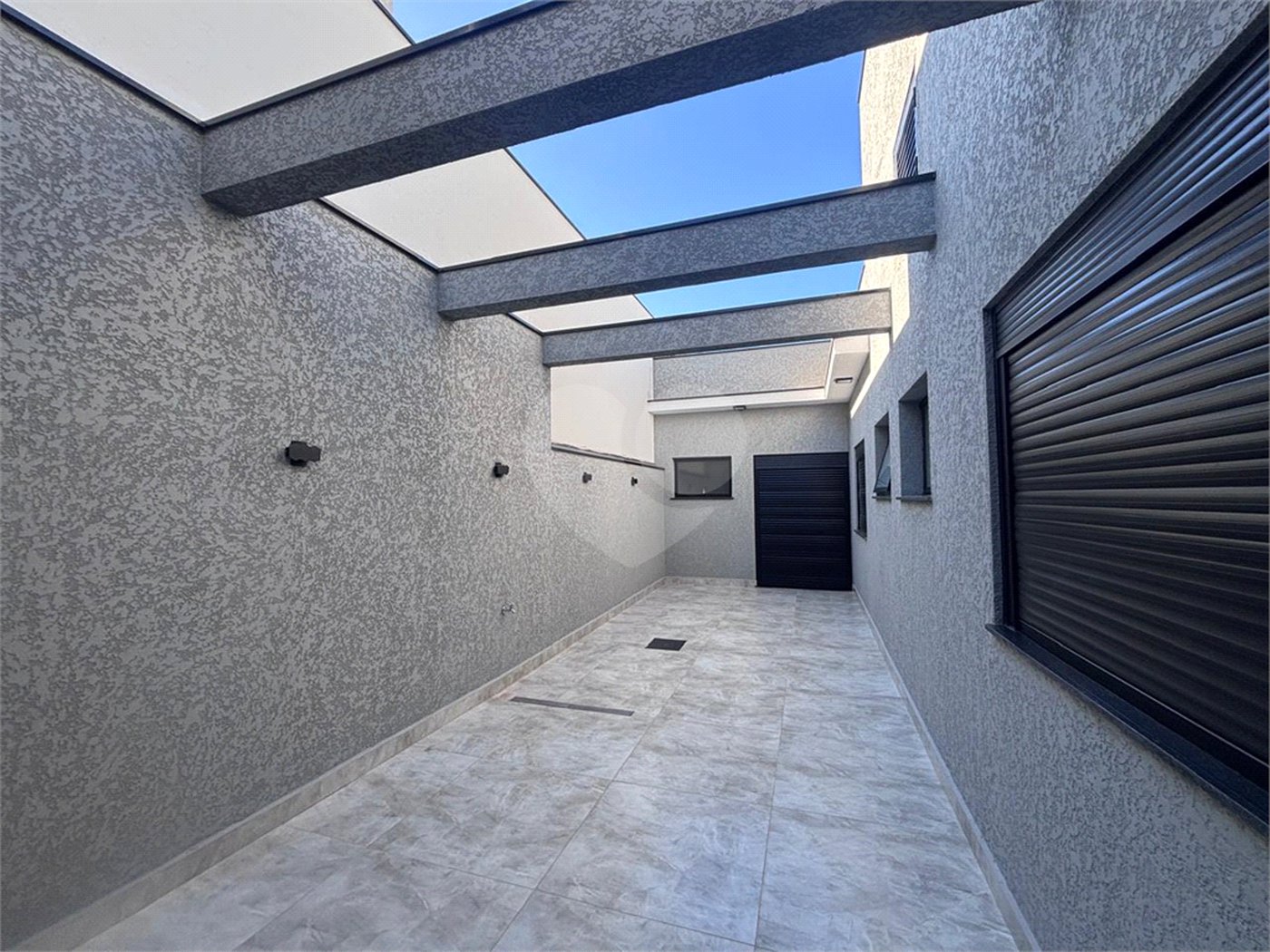 Casa à venda com 3 suítes no condomínio Villagio Wanel, Sorocaba - SP