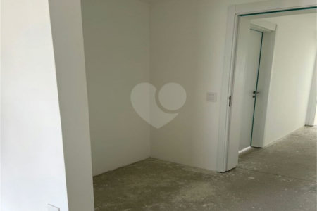 Apartamento à venda com 3 suítes em Campo Belo, São Paulo, SP