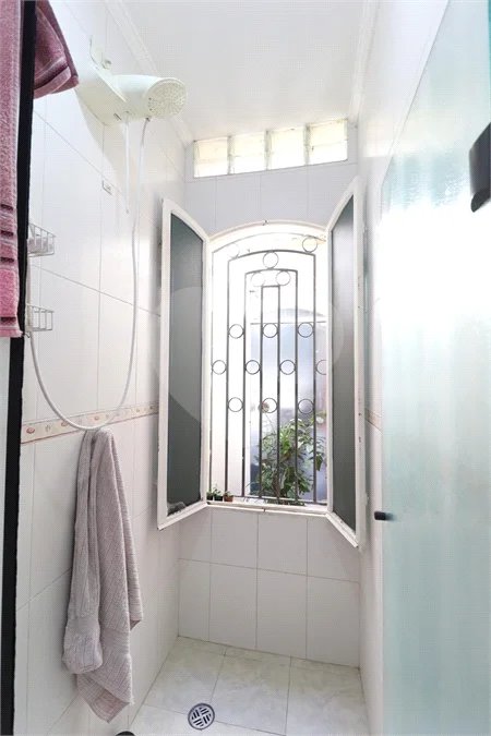 Casa à venda com 3 quartos, sendo 1 suíte,  em Vila Medeiros, São Paulo, SP