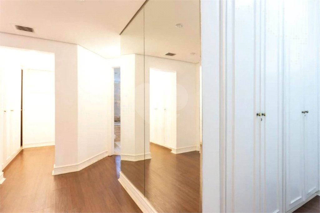 Apartamento à venda com 4 suítes em Vila Ida, São Paulo, SP