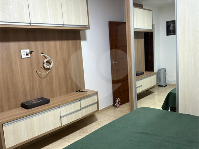 Casa de Vila à venda com 3 quartos, sendo 1 suíte,  em Cardoso (terra Preta), Mairiporã, SP