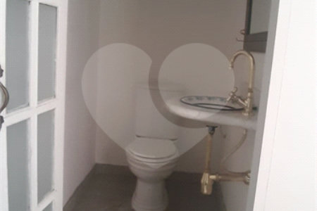 Apartamento à venda com 3 quartos, sendo 1 suíte, em Pinheiros, São Paulo, SP