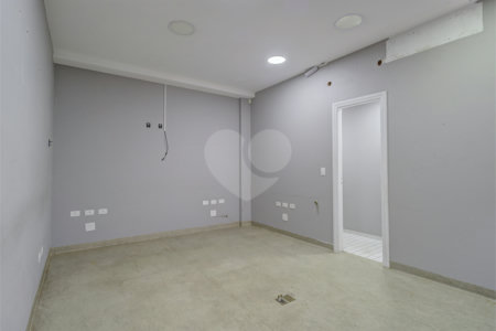 Sobrado à venda ou para alugar com 1 quarto em Chácara Santo Antônio (zona Sul), São Paulo, SP