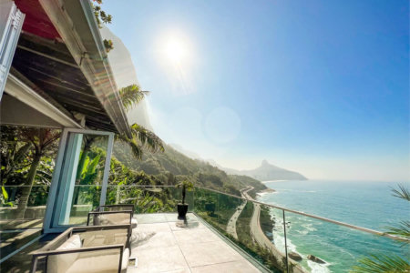Casa à venda ou para alugar com 5 suítes em Joá, Rio de Janeiro, RJ