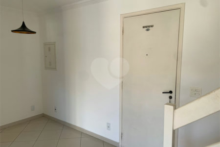 Apartamento à venda com 1 suíte em Jardim das Bandeiras, São Paulo, SP