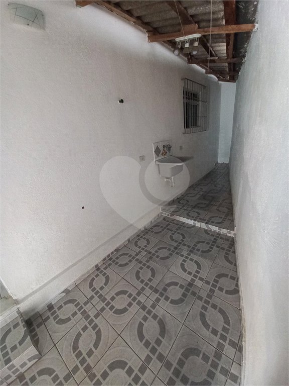Casa à venda com 5 quartos, sendo 1 suíte, em Jardim Novo Taboão, São Paulo, SP
