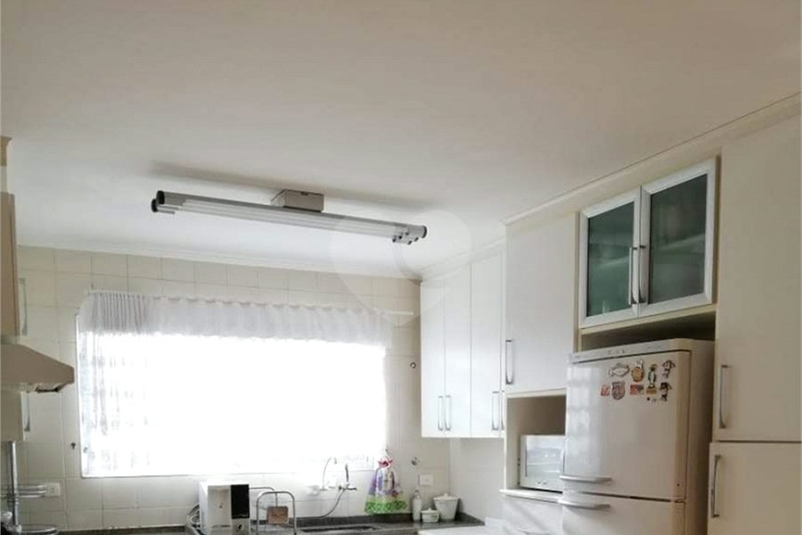 Sobrado à venda com 3 quartos, sendo 1 suíte, em Tremembé, São Paulo, SP