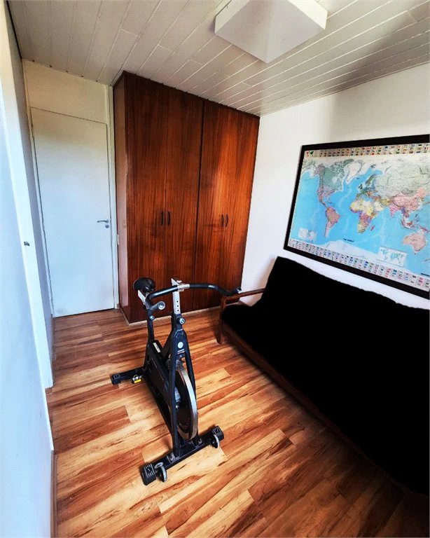 Casa à venda com 4 quartos, sendo 2 suítes, no condomínio Vila Nova de Gaia, São Paulo - SP