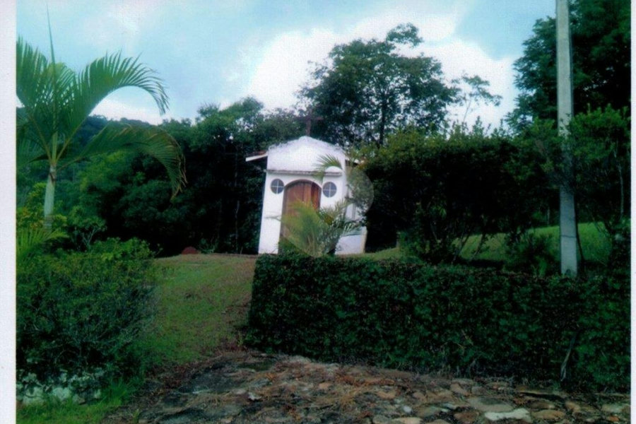 Chácara à venda com 4 quartos, sendo 2 suítes, em Portão, Atibaia, SP