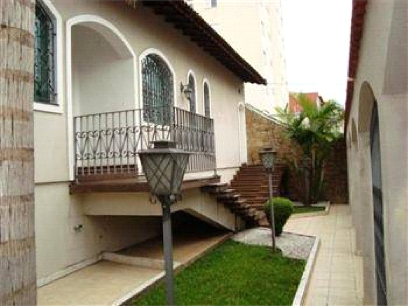 Casa à venda com 4 quartos, sendo 3 suítes, em Vila Alpina, Santo André, SP