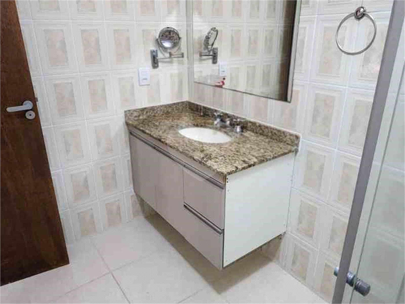 Casa à venda ou para alugar com 4 quartos, sendo 1 suíte,  em Tremembé, São Paulo, SP