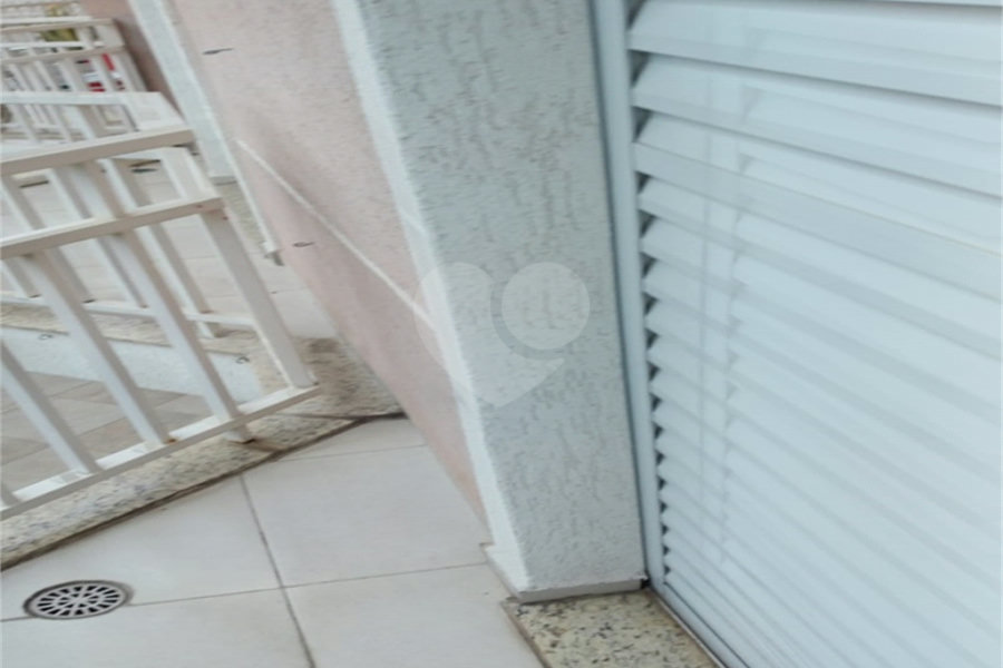 Casa à venda com 3 quartos, sendo 2 suítes, no condomínio Villa's Residencial, São Paulo - SP