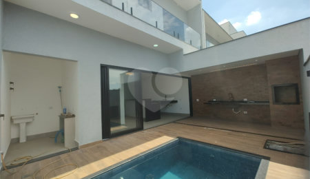 Casa à venda com 3 suítes no condomínio Terras de São Francisco, Sorocaba - SP