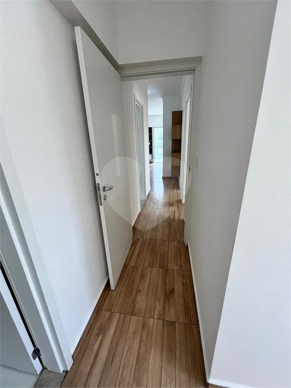 Apartamento à venda com 3 quartos, sendo 1 suíte, em Jardim Villaça, São Roque, SP