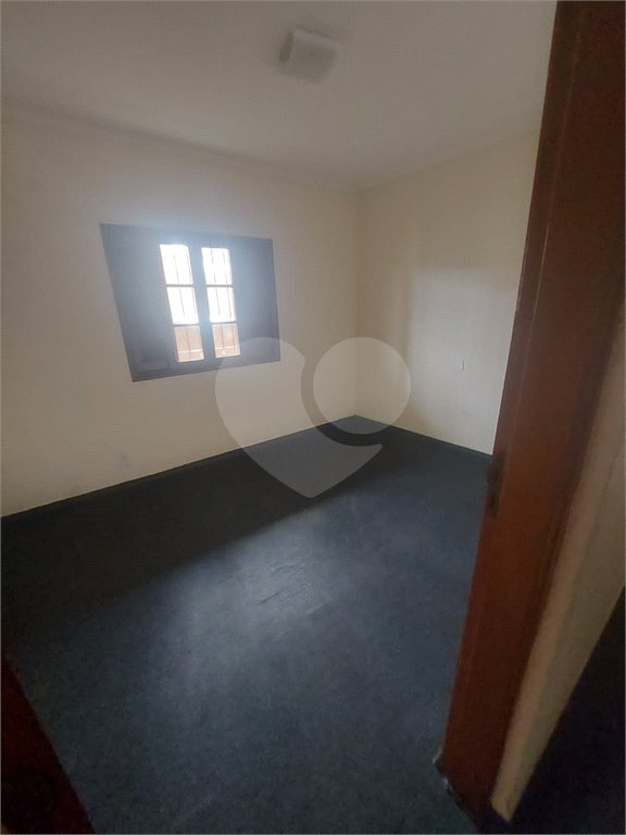 Casa Térrea à venda com 3 quartos, sendo 1 suíte,  em Horto, São Paulo, SP