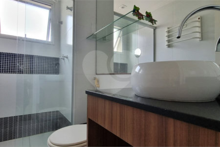 Apartamento à venda com 3 suítes em Jardim Londrina, São Paulo, SP