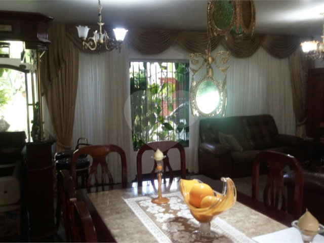 Casa à venda com 3 quartos, sendo 1 suíte,  em Santana, São Paulo, SP