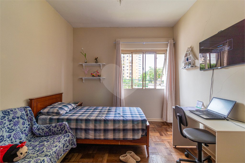 Sobrado à venda com 4 quartos, sendo 1 suíte, em Campo Belo, São Paulo, SP