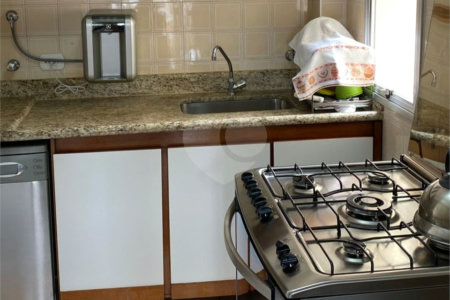 Apartamento à venda com 3 quartos, sendo 1 suíte, em Perdizes, São Paulo, SP