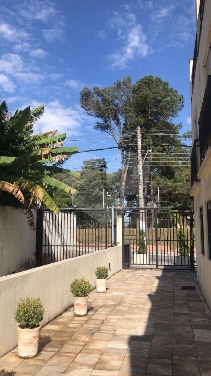 Casa à venda com 2 quartos, sendo 1 suíte, no condomínio Res Santa Inês, São Paulo - SP