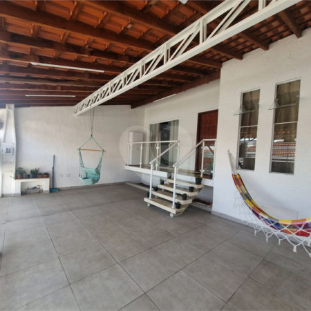 Casa Térrea à venda com 2 quartos, sendo 1 suíte,  em Jardim Wanel Ville V, Sorocaba, SP