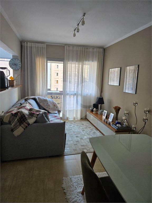 Apartamento à venda com 2 quartos em Pinheiros, São Paulo, SP