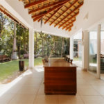 Casa à venda com 5 quartos, sendo 4 suítes, no condomínio Figueira Garden, Atibaia - SP