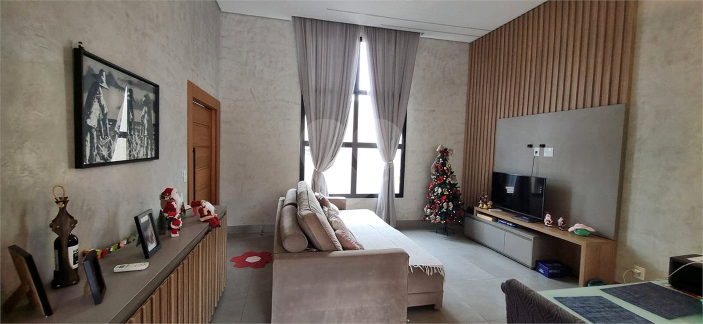 Casa à venda com 3 quartos, sendo 1 suíte, no condomínio Villas Mabel, Ribeirão Preto - SP