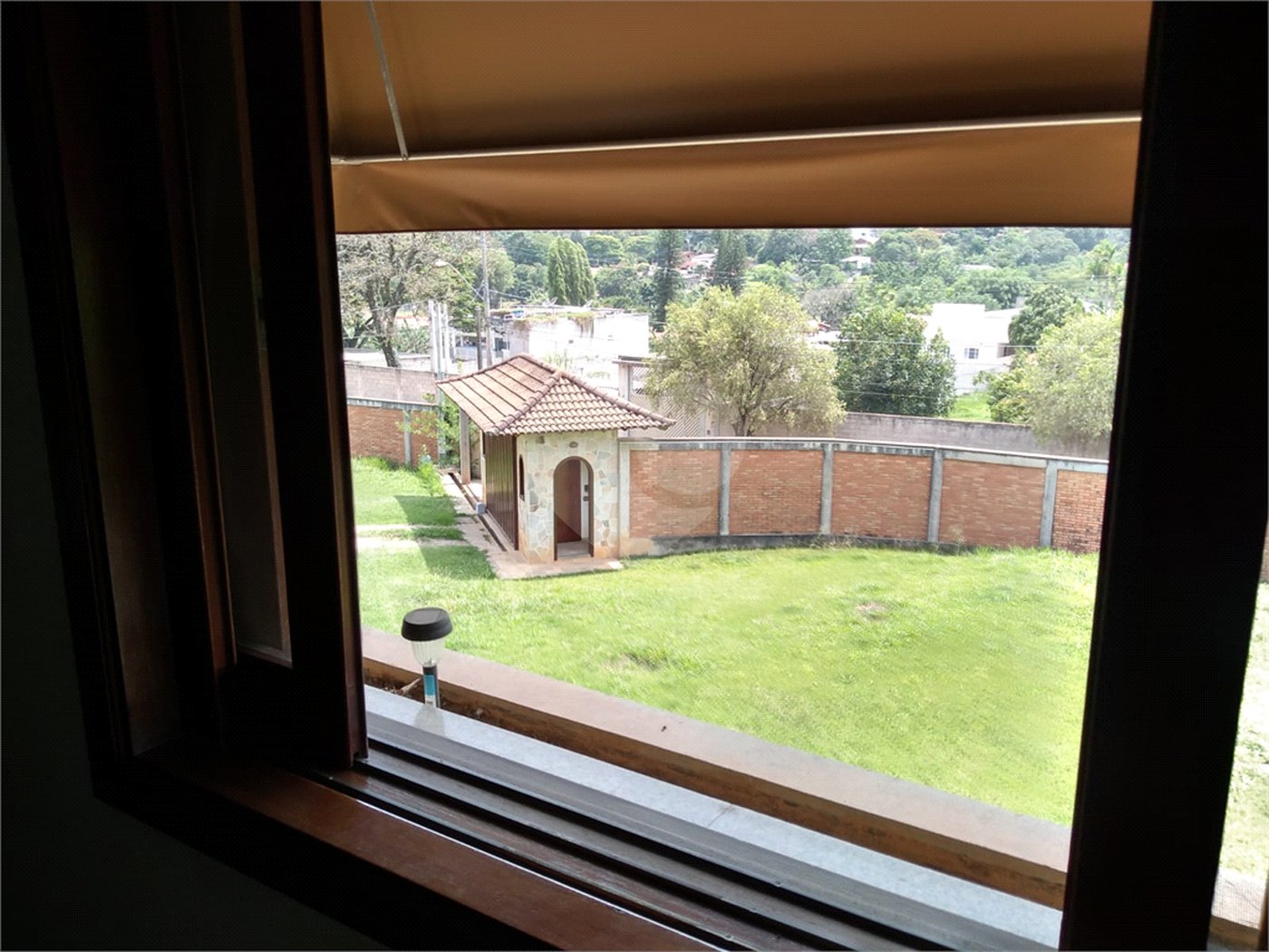 Chácara à venda com 5 quartos, sendo 3 suítes, em Chácaras São Bento, Valinhos, SP