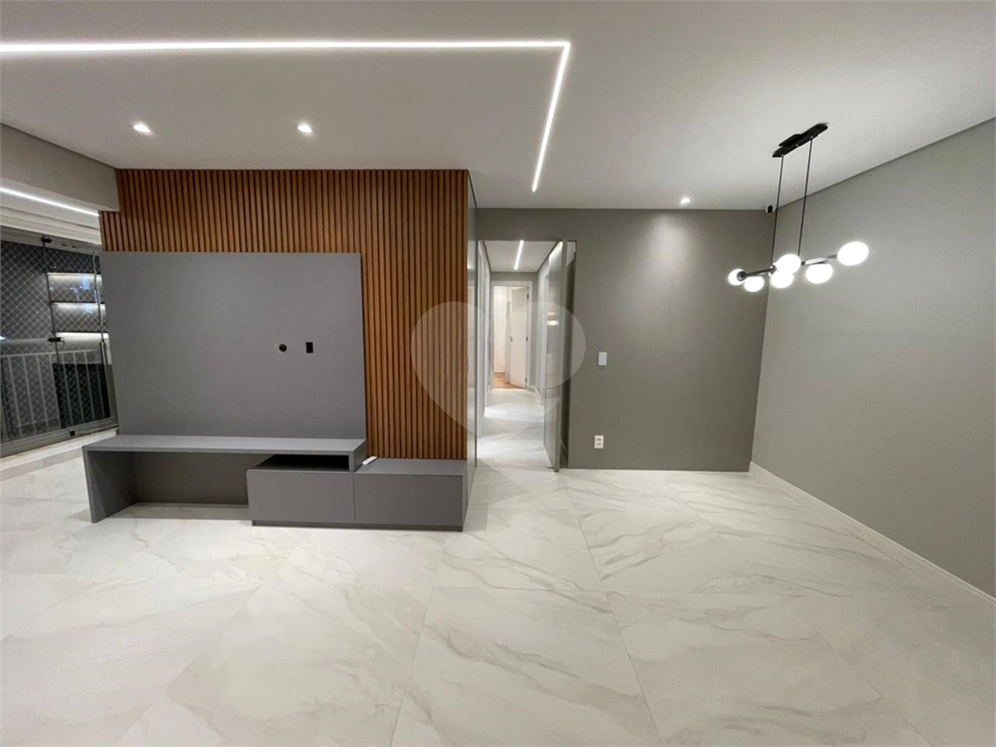 Apartamento à venda ou para alugar com 3 quartos, sendo 1 suíte, em Barra Funda, São Paulo, SP
