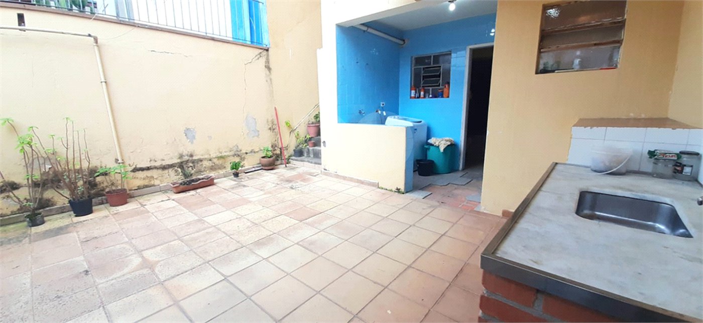 Sobrado à venda com 2 quartos em Tremembé, São Paulo, SP