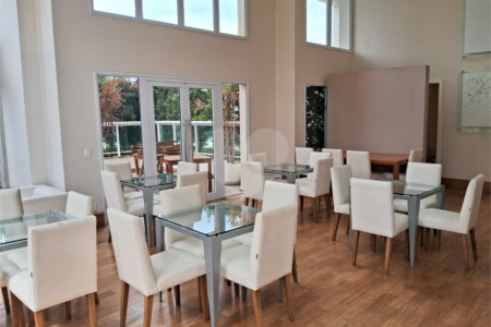 Apartamento à venda com 3 suítes em Paraíso do Morumbi, São Paulo, SP