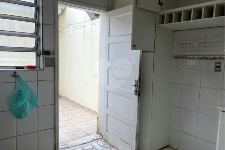 Casa de Vila à venda com 3 quartos, sendo 1 suíte, em Brooklin Paulista, São Paulo, SP