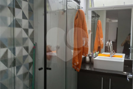 Apartamento à venda com 2 quartos em Parque Ipê, São Paulo, SP