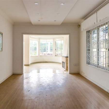 Casa à venda ou para alugar com 4 quartos, sendo 1 suíte,  em Pacaembu, São Paulo, SP