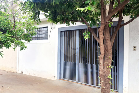 Casa à venda com 2 quartos, sendo 1 suíte, em Ipiranga, Ribeirão Preto, SP