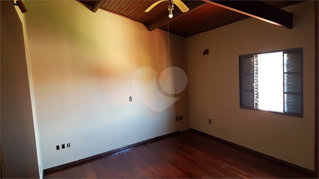 Chácara à venda com 3 quartos, sendo 2 suítes, em Capela, Vinhedo, SP