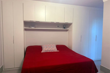 Sobrado à venda com 4 quartos, sendo 2 suítes,  em Vila Santo Antônio, Cotia, SP