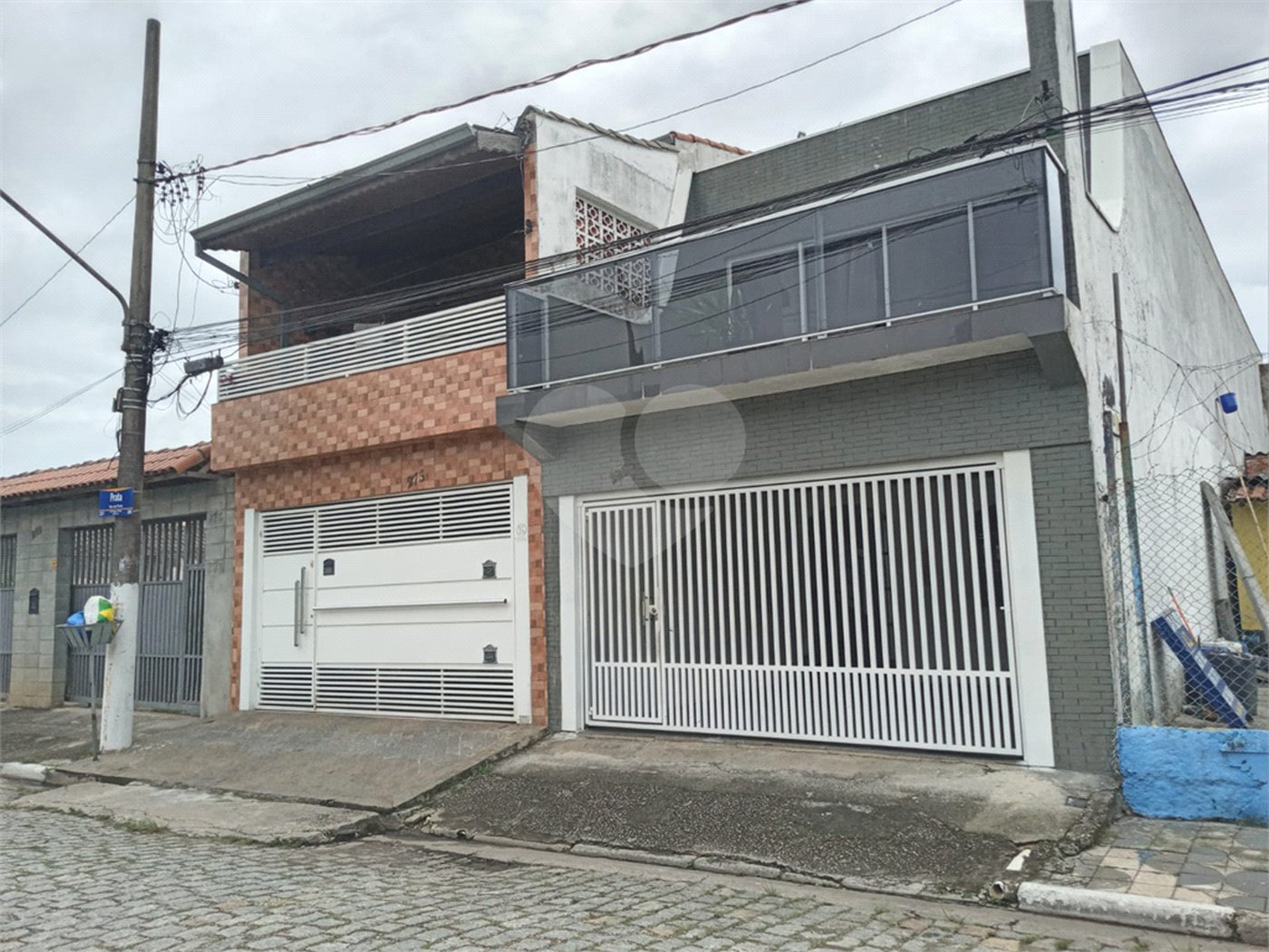 Sobrado à venda com 2 quartos, sendo 1 suíte, em Jardim Monte Cristo, Suzano, SP