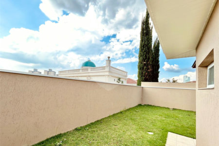 Casa à venda com 4 suítes no condomínio Quinta das Laranjeiras, Jundiaí - SP