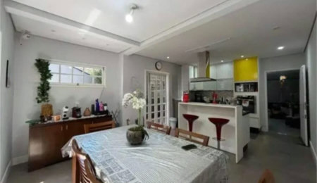 Sobrado à venda com 3 quartos, sendo 1 suíte,  em Brooklin Paulista, São Paulo, SP