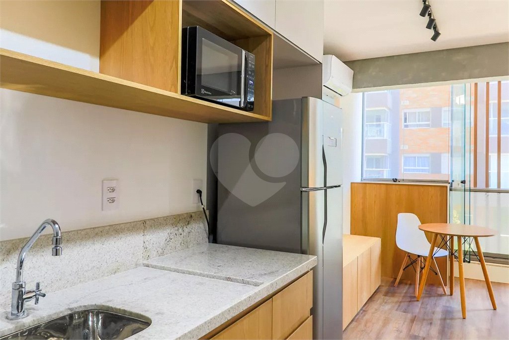 Apartamento para alugar com 1 quarto em Jardim das Acácias, São Paulo, SP